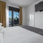 Neda Heated Pool, Hot-tub, Sauna, 3 Bedrooms فيلة