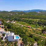 فيلة Neda Heated Pool, Hot-tub, Sauna, 3 Bedrooms *