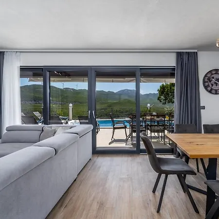 Neda Heated Pool, Hot-tub, Sauna, 3 Bedrooms Blato na Cetini