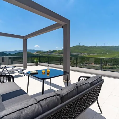 Neda Heated Pool, Hot-tub, Sauna, 3 Bedrooms Villa *