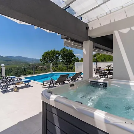 Neda Heated Pool, Hot-tub, Sauna, 3 Bedrooms * Blato na Cetini